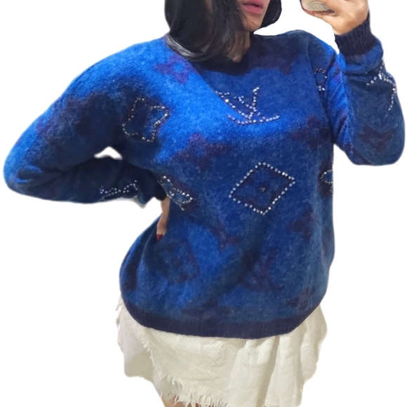 ❤️‍🔥RARE❤️‍🔥 Monogram Turquoise Navy Rhinestone Pullover Scoop Neck Sweater
